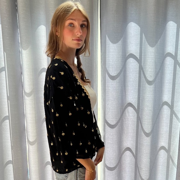 Village lift Merideth embellished kimono top - Picture 6 of 8